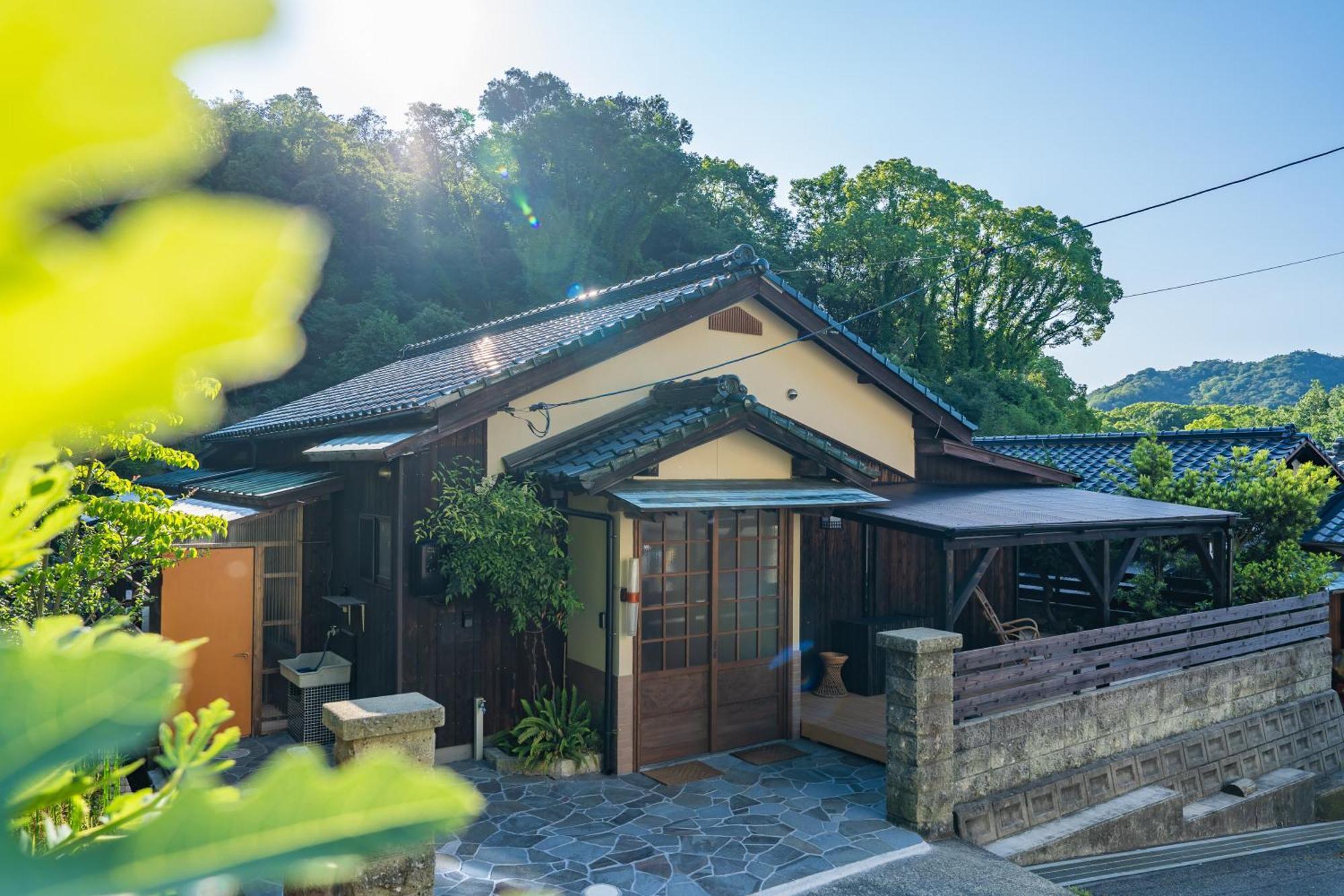 Villa Juju Kiseki House à Naoshima Extérieur photo